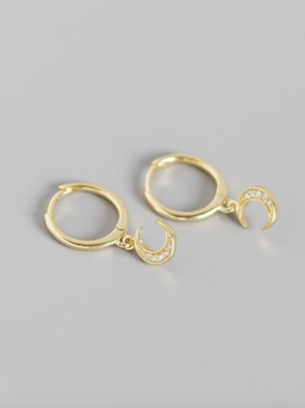 Moon Huggie Gold