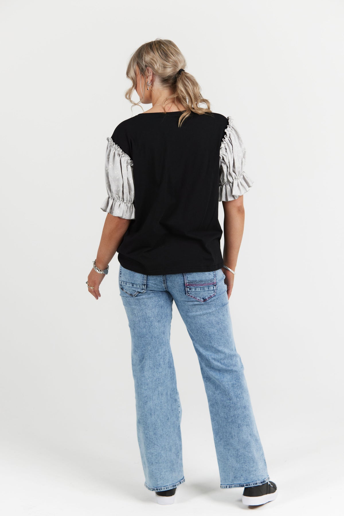 Rosa Top Black With Silver Sleeve