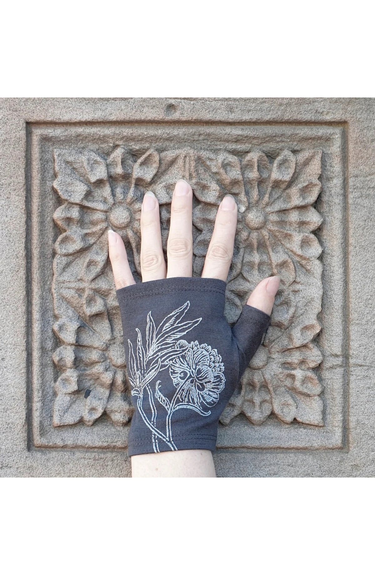 Charcoal Hobo Length Peony Print Merino Fingerless Gloves