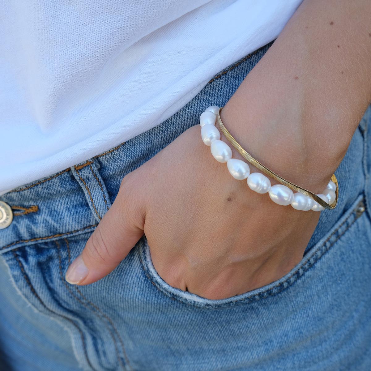Bracelet With Fresh Water Pearls